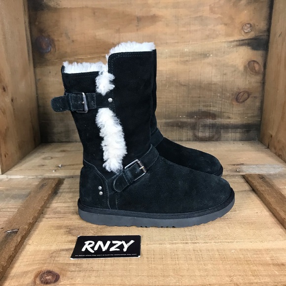 UGG Other - Ugg Shearling Lined Side Zip Boot